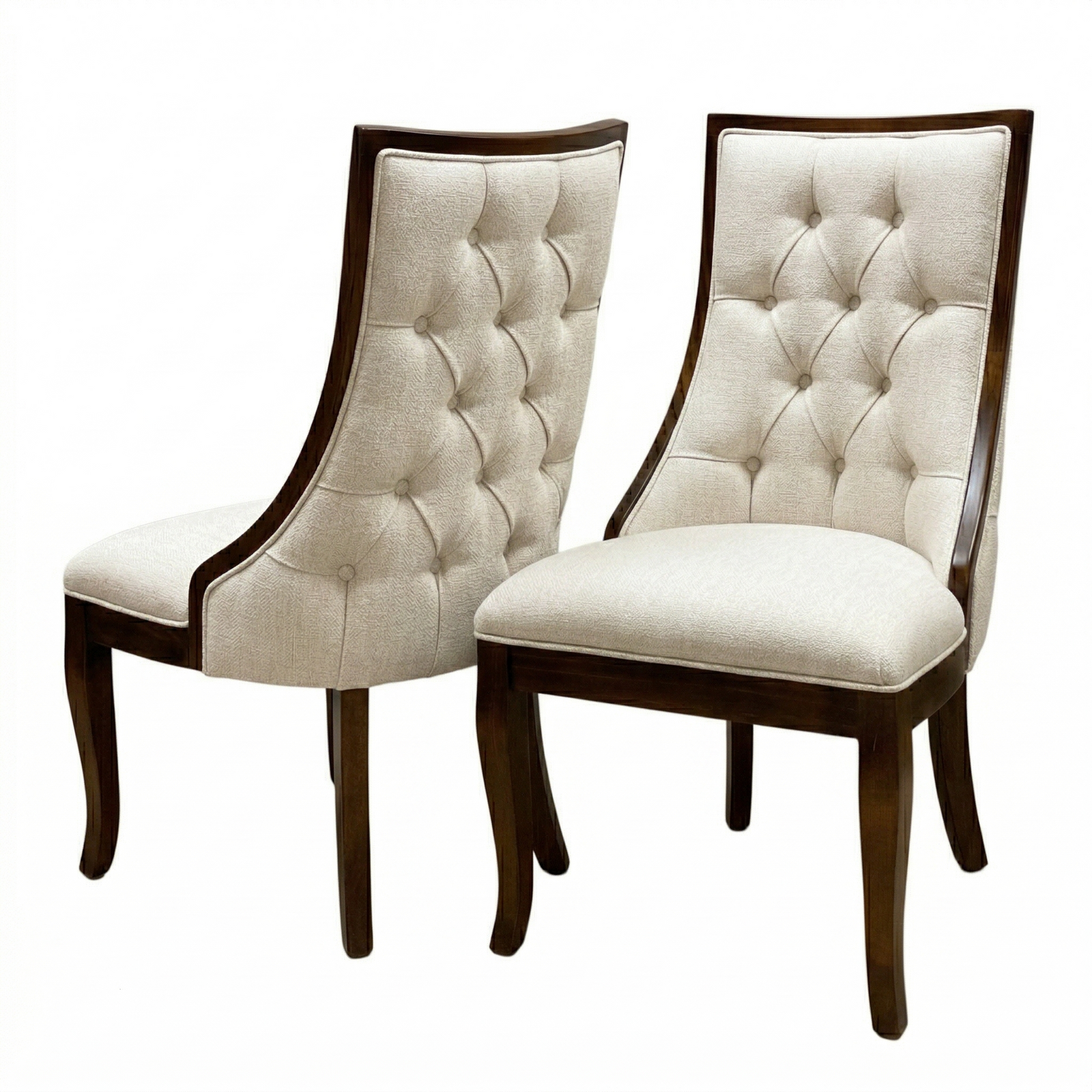 Silla de madera sólida, con tapizado en tela crema, en comedor moderno 6 personas, DEKO
